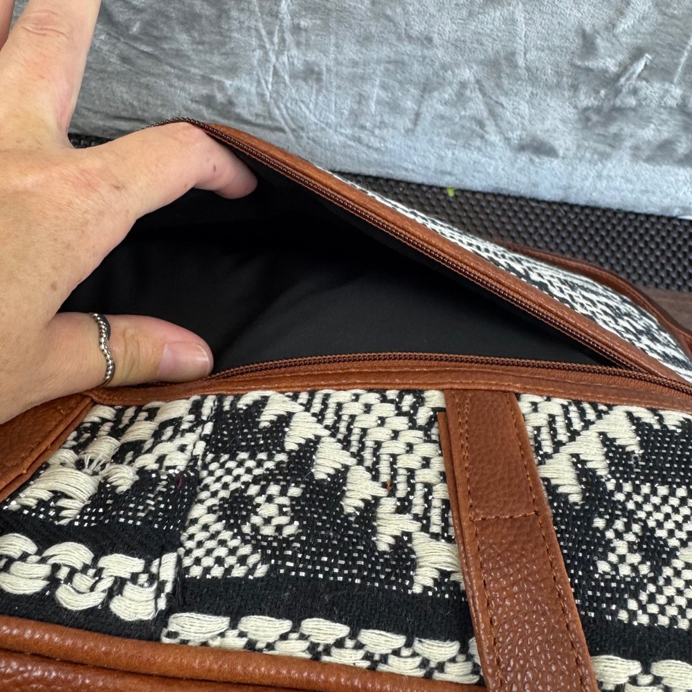 UMTA Jacquard Laptop Bag Unisex Large Black White Aztec Print Briefcase - Picture 5 of 8